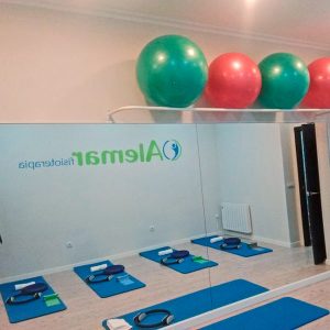 Practica pilates terapéutico en Sama de Langreo para mejorar tu condición física y disfrutar de la actividad 